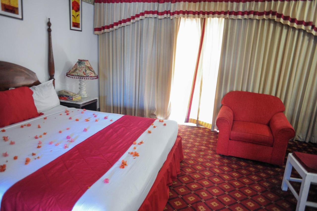 Glorianna Hotel Montego Bay Exterior foto