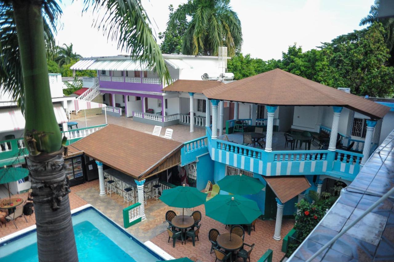 Glorianna Hotel Montego Bay Exterior foto